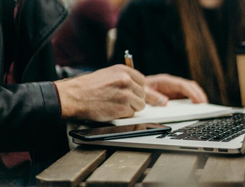 Puedo reclamar mi herencia con mi madre viva: aspectos legales en España