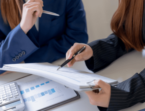¿Tienes que presentar impuestos en agosto de 2026?