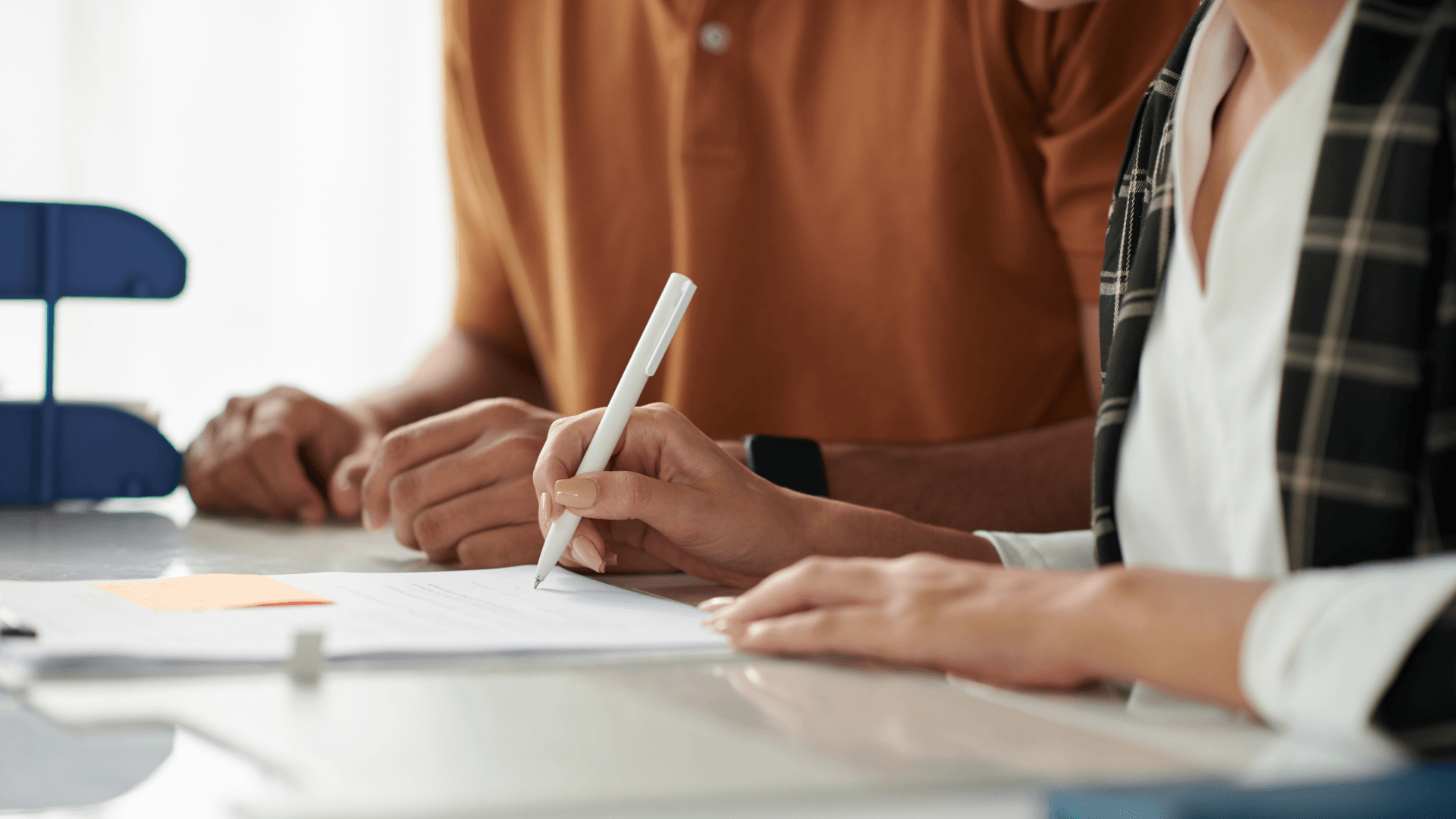 Permiso por urgencia familiar: ¿puedes salir del trabajo y cobrar?